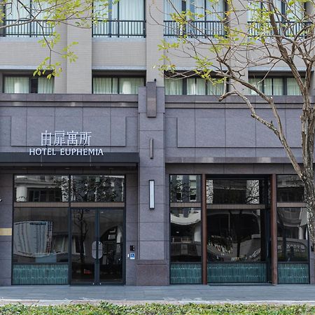 Hotel Euphemia Тайчжун Экстерьер фото