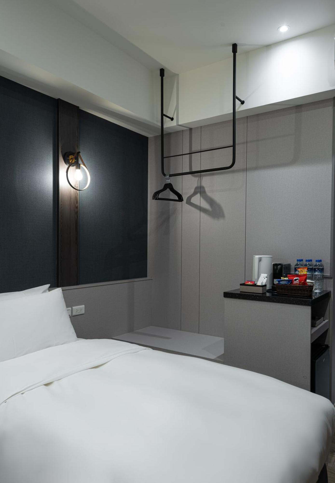 Hotel Euphemia Тайчжун Экстерьер фото