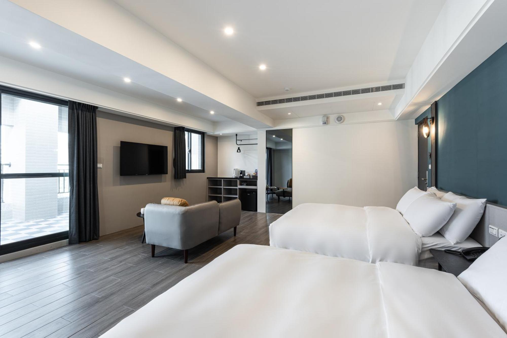 Hotel Euphemia Тайчжун Экстерьер фото