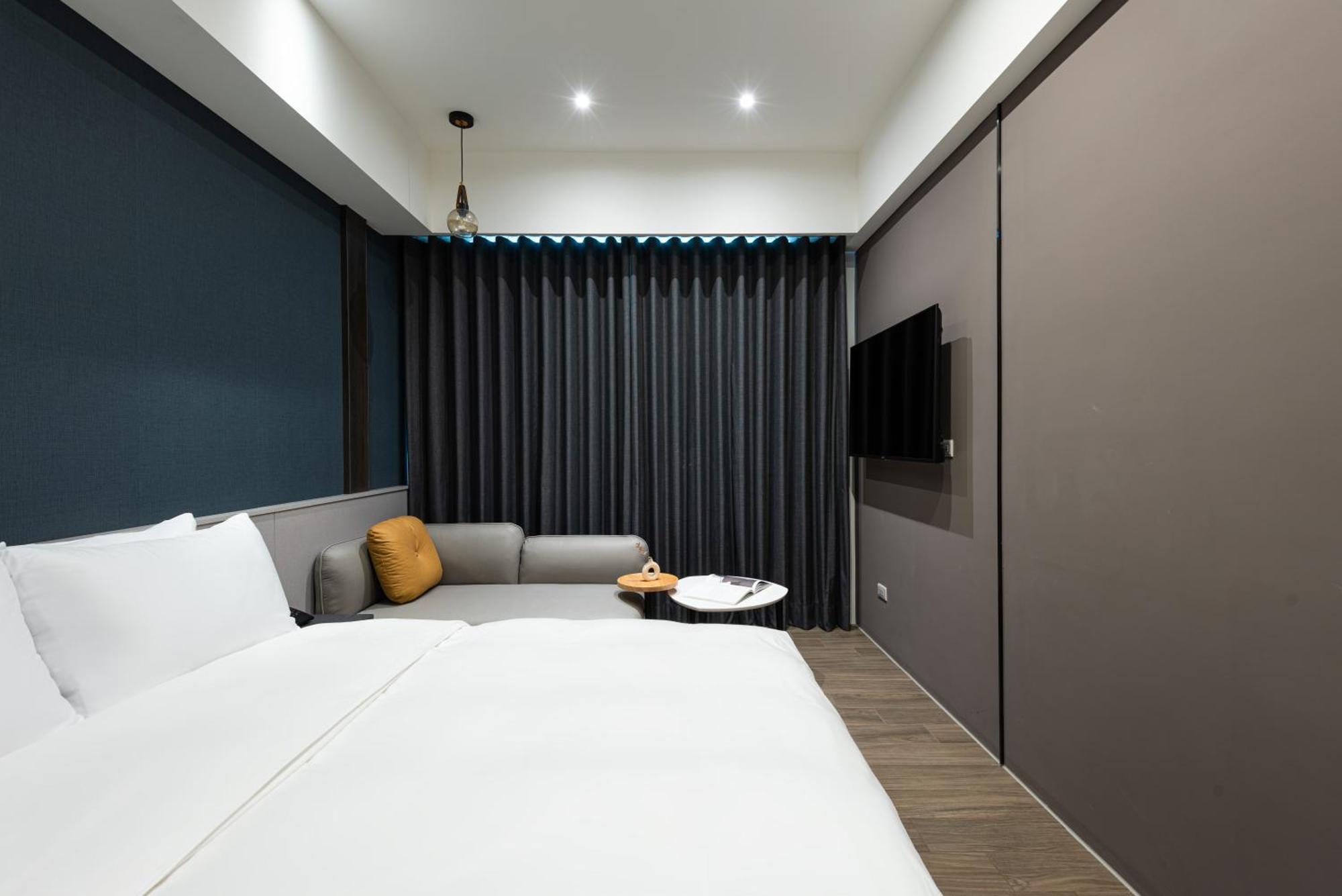 Hotel Euphemia Тайчжун Экстерьер фото