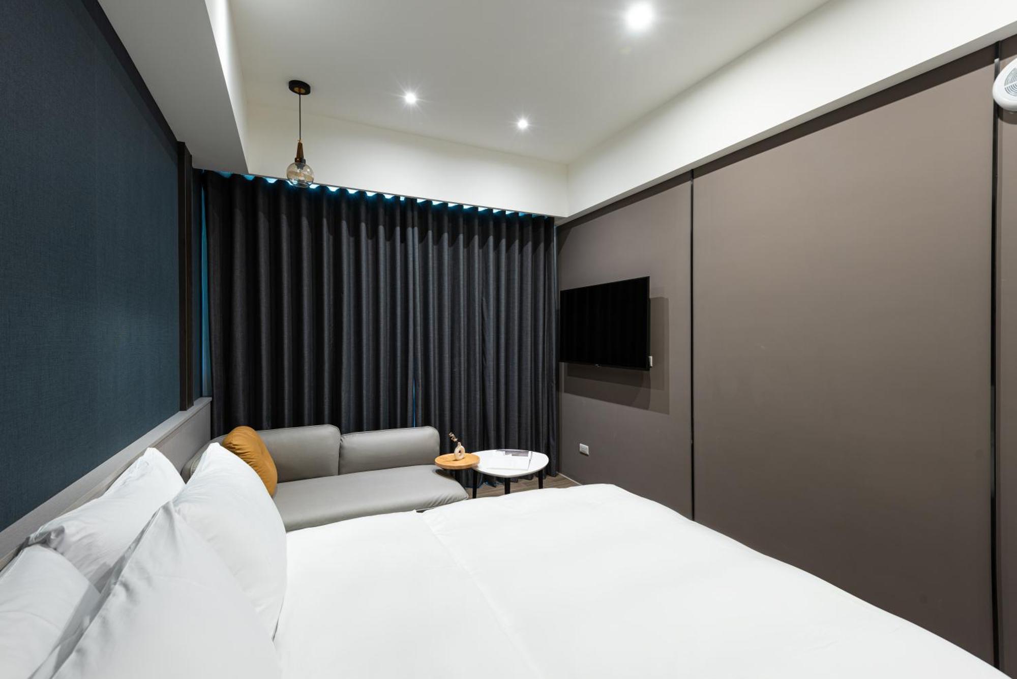 Hotel Euphemia Тайчжун Номер фото